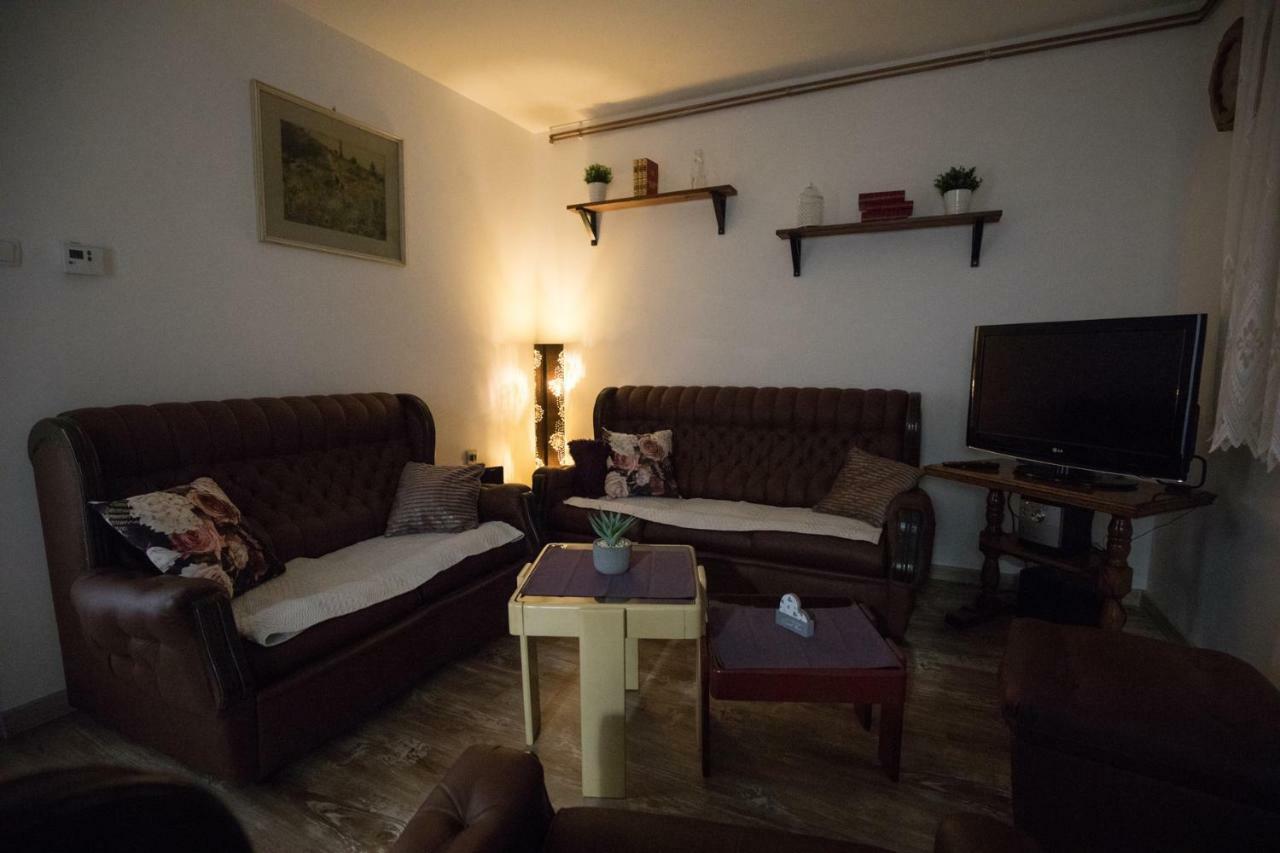 Apartamento Apartman Tusek-Bjelovar Zdralovi Exterior foto